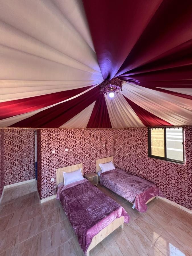 Raja Camp Hotel Wadi Rum Ngoại thất bức ảnh